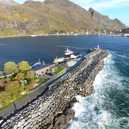 Waterfront Villa With Private Dock In Lofoten